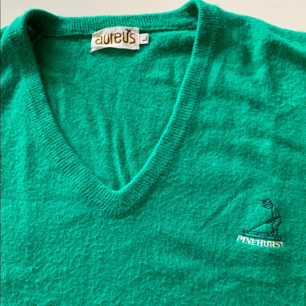 Emerald Green V-Neck Sweater Cashmere - Pinehurst #2